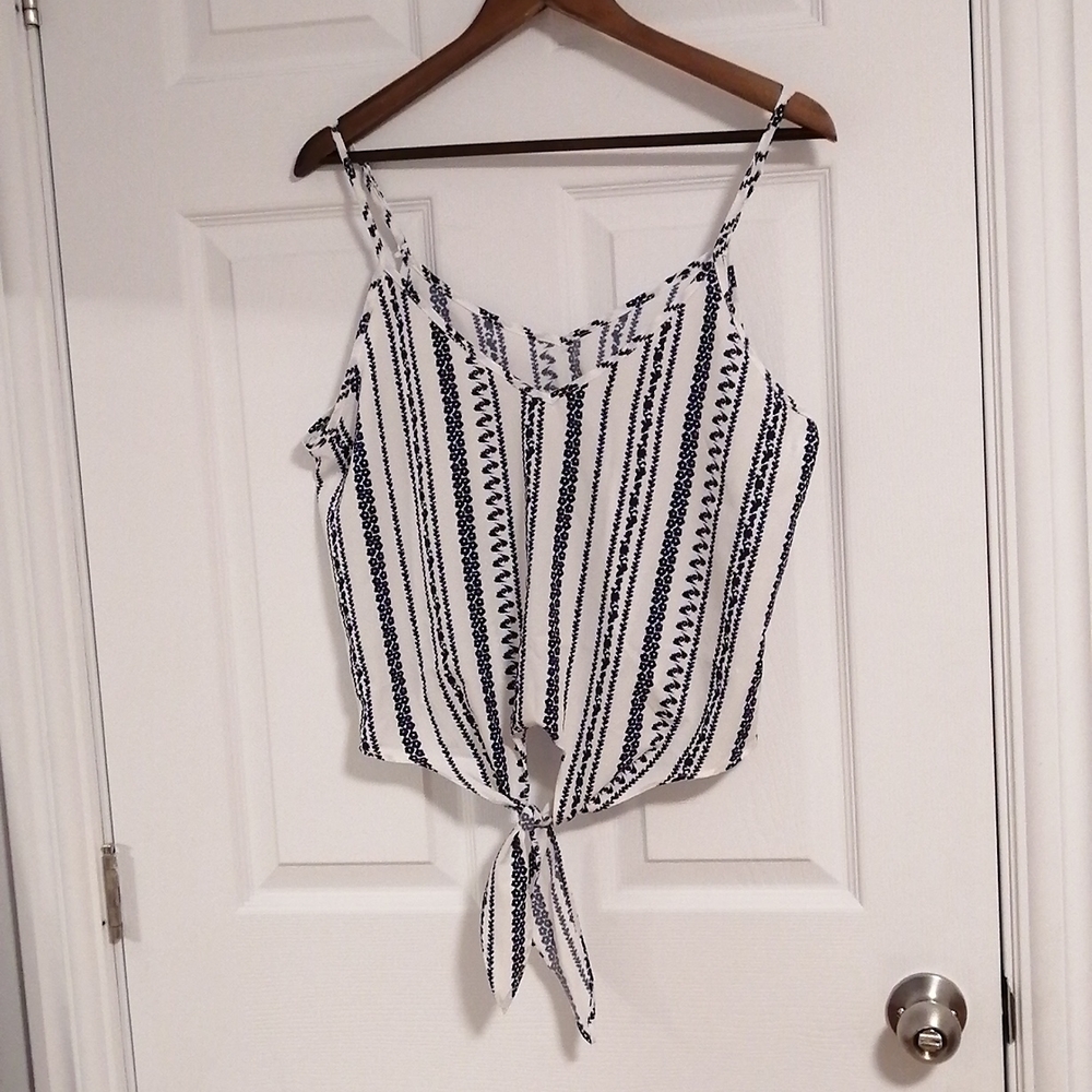 Shein Tie Front Sleeveless Top